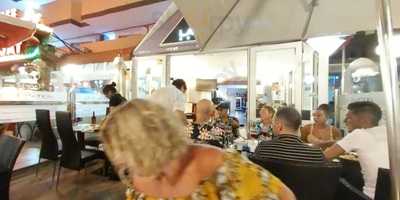 La Gustera Restaurant