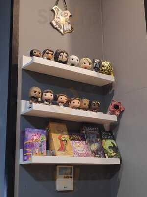 El Halcón Milenario Drinks & Games