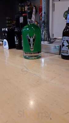 El Halcón Milenario Drinks & Games