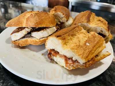 Restaurante Puente De Piedra