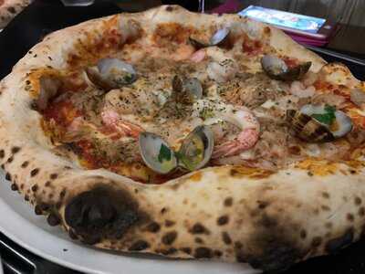 Pizzeria La Trattoria