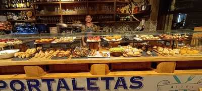 Mesón Portaletas