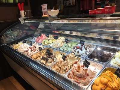 Ferretti Gelato E Caffe