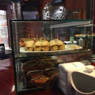 Pizeria & Cafeteria Montevideo