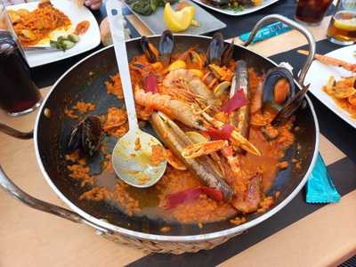 Atípiko Tapería Bar