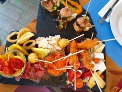 La Carlota Cook And Roll