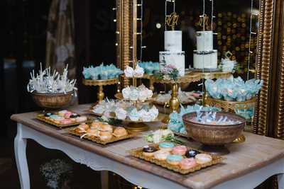 Martinez Delicatessen