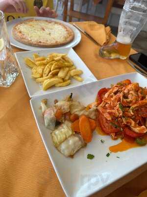 Leonardo’s Restaurant & Lounge Bar