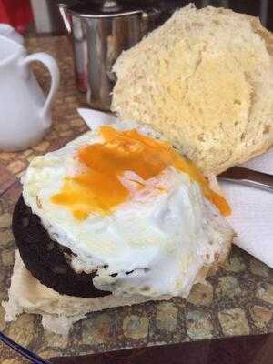 Aroma Celebration Cakes