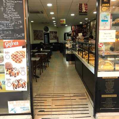 Panaderia Confiteria Pani