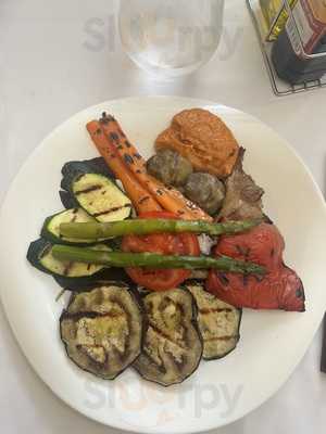 La Grotta Ristorante Pizzeria