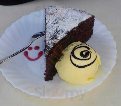 Surf Corner Cafe Bar