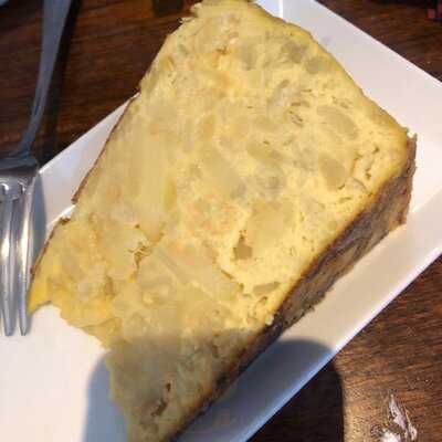 Can Tixedo Art Café