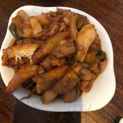 Can Tixedo Art Café