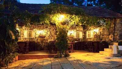 (cenador) O Carrasco