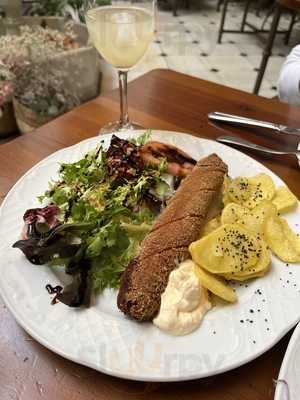 Patio De La Judería