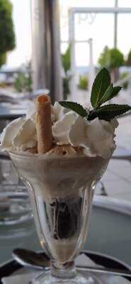 Heladeria Y Cafeteria Limon Y Menta