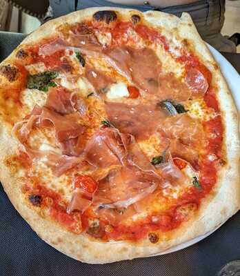 Restaurante La Piccola Italia Scq