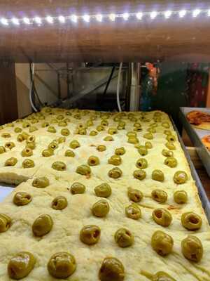 5 Terre Pizzeria Focacceria