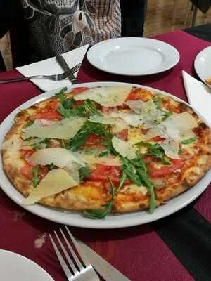 La Fontana, Ristorante - Pizzeria