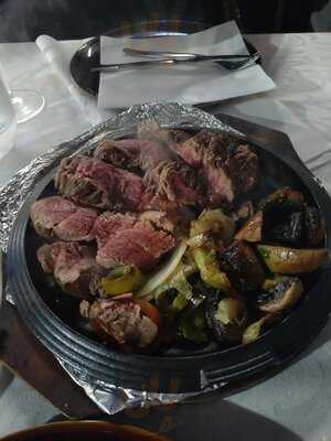 El Churrasco Argentino Steak House Grill