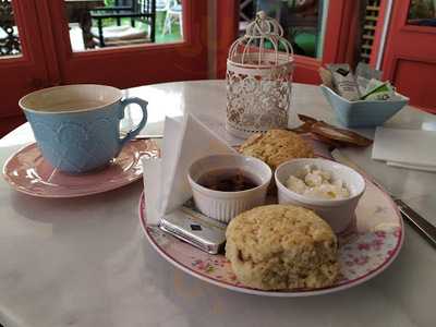 Her Ladyship's Secret Garden