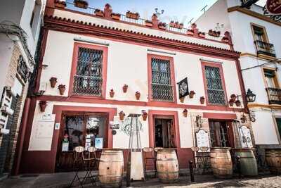 Taberna El Nº10 - Photo 8