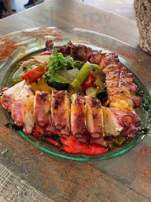 La Cantina Del Puerto