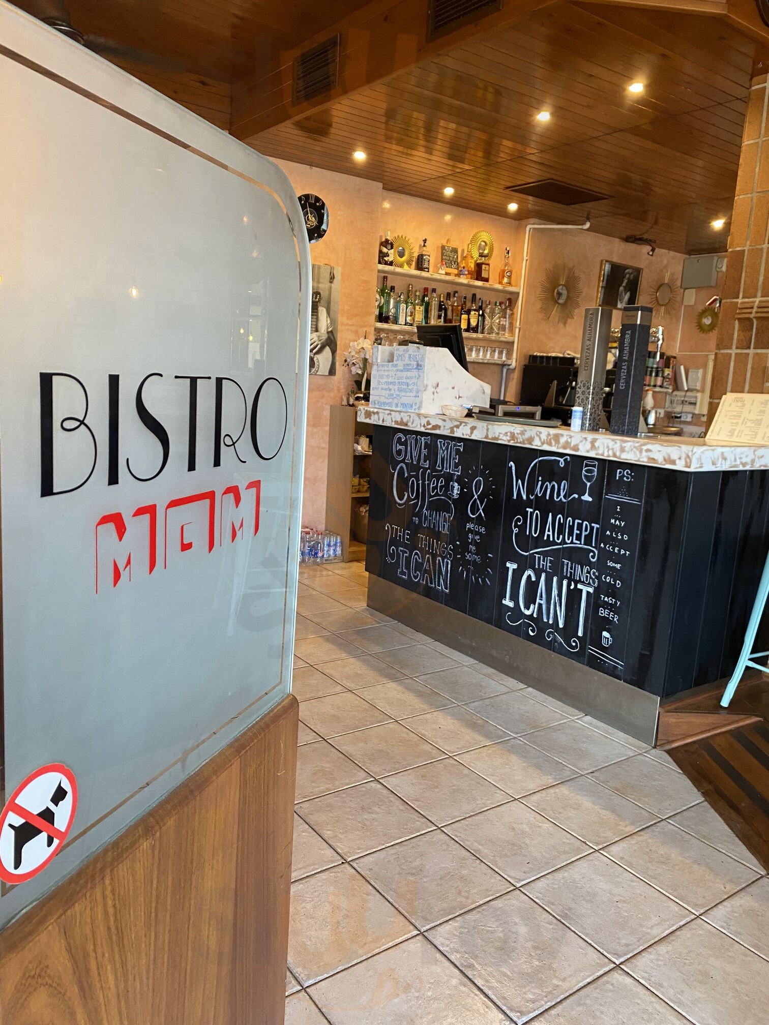 Bistro Mom