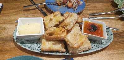 Tasca Ernesto. La Oficina