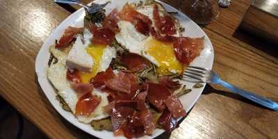 Tasca Ernesto. La Oficina