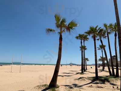 La Jijonenca Lloréns & Bahena