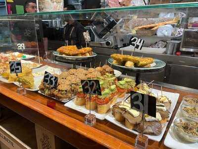 Baztan Pintxos & Bar