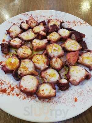 Taperia Tiago Cafeteria