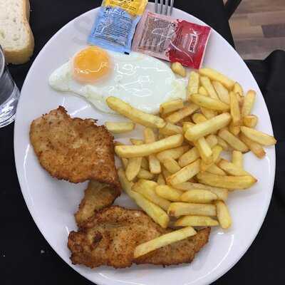 Cafeteria Cervantes C.b.