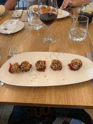 Restaurante La Cascada Puerto - Restaurante Bodega - Photo 8