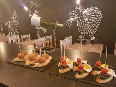 Cal Toni · Dinner & Drinks