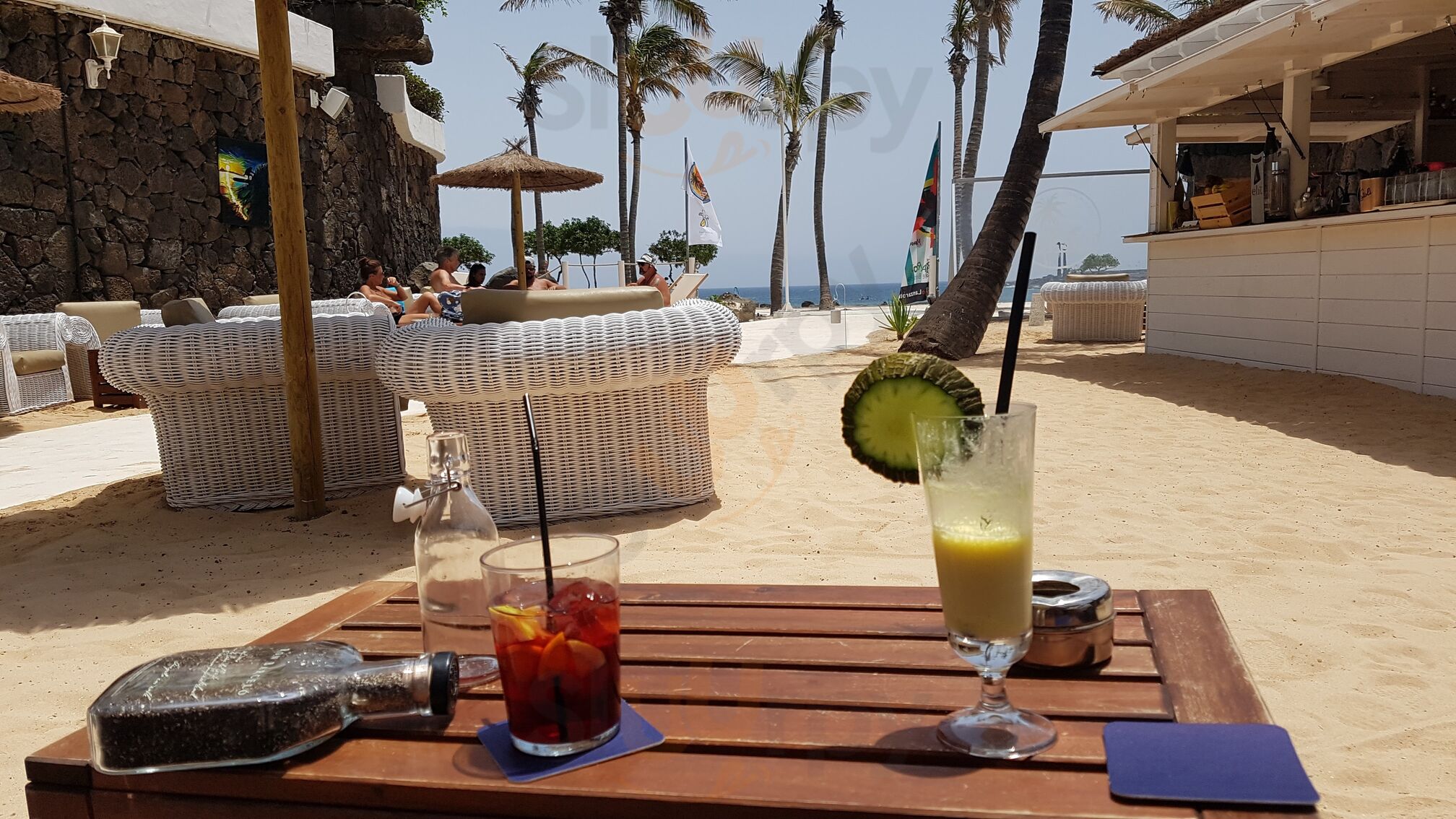 Beach Bar Melia Salinas