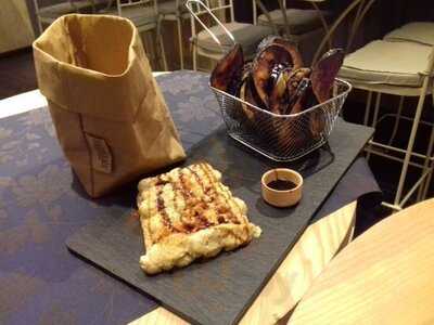 Mansabora Tapas & Gin Club