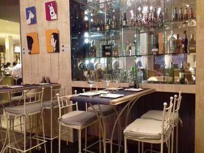 Mansabora Tapas & Gin Club