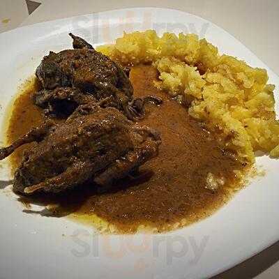 Meson Lo Nuestro - Photo 8