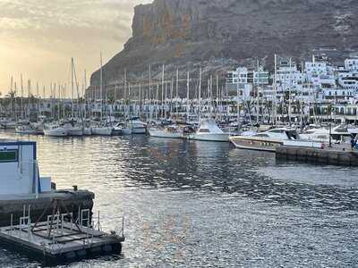 Beach Club Faro Restaurante & Chill Out