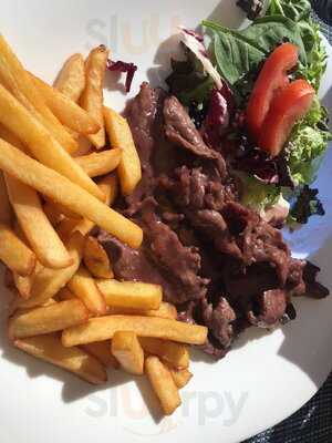 Magnus Playa Bistros