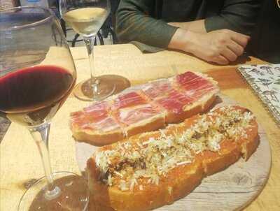 Cerveceria Vinoteca La Pajareria