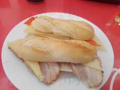 Pena Taurina Emilio Olivia