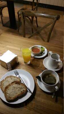 Canela Bakery Coffee