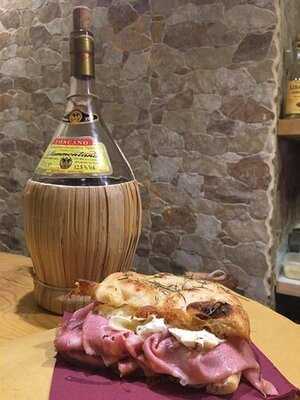 Savoi Stuzzicheria E Paninoteca