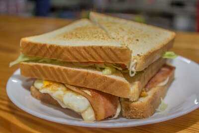 Carmelo's Burguer Pizza