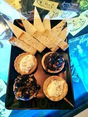 Le Clan Música Y Tapas