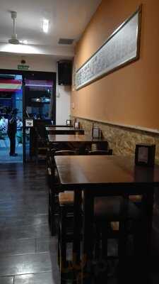 Cerveceria Taperia El Ave Turuta